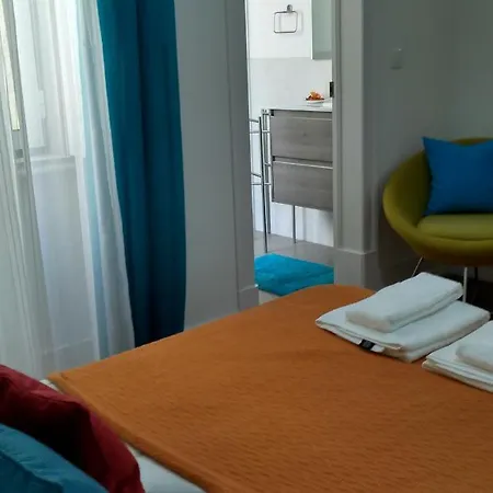 Lovely Spot In Marques Gasthuis 3*